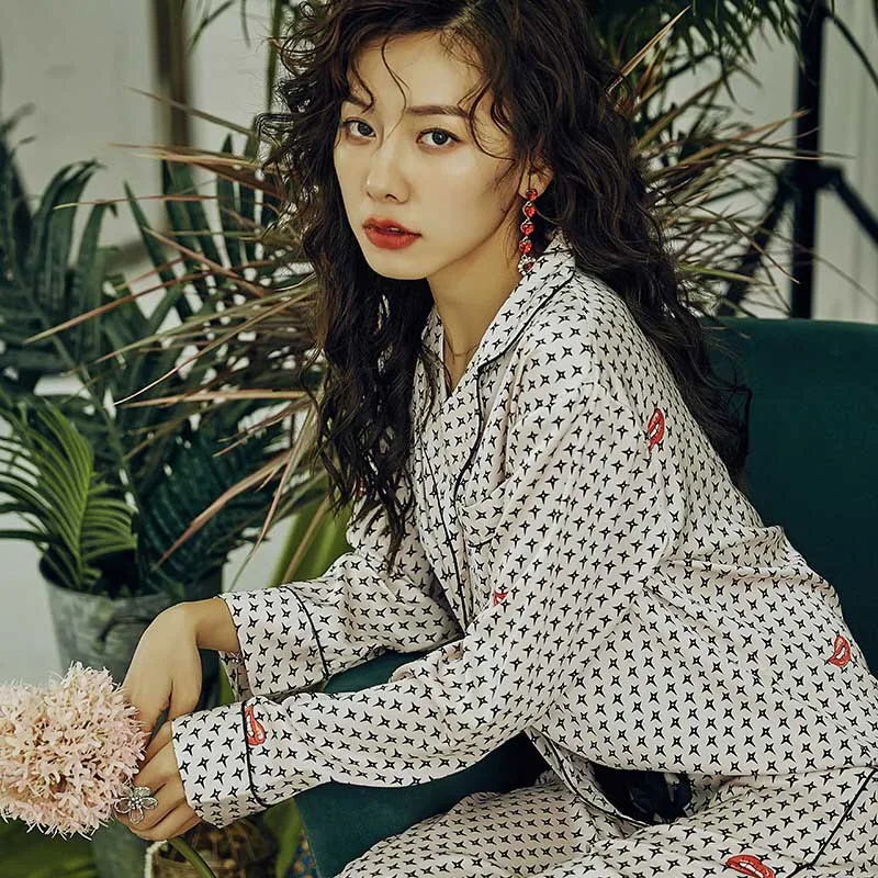 Женский пижамный комплект из мягкого шелка Элегантная атласная пижама с