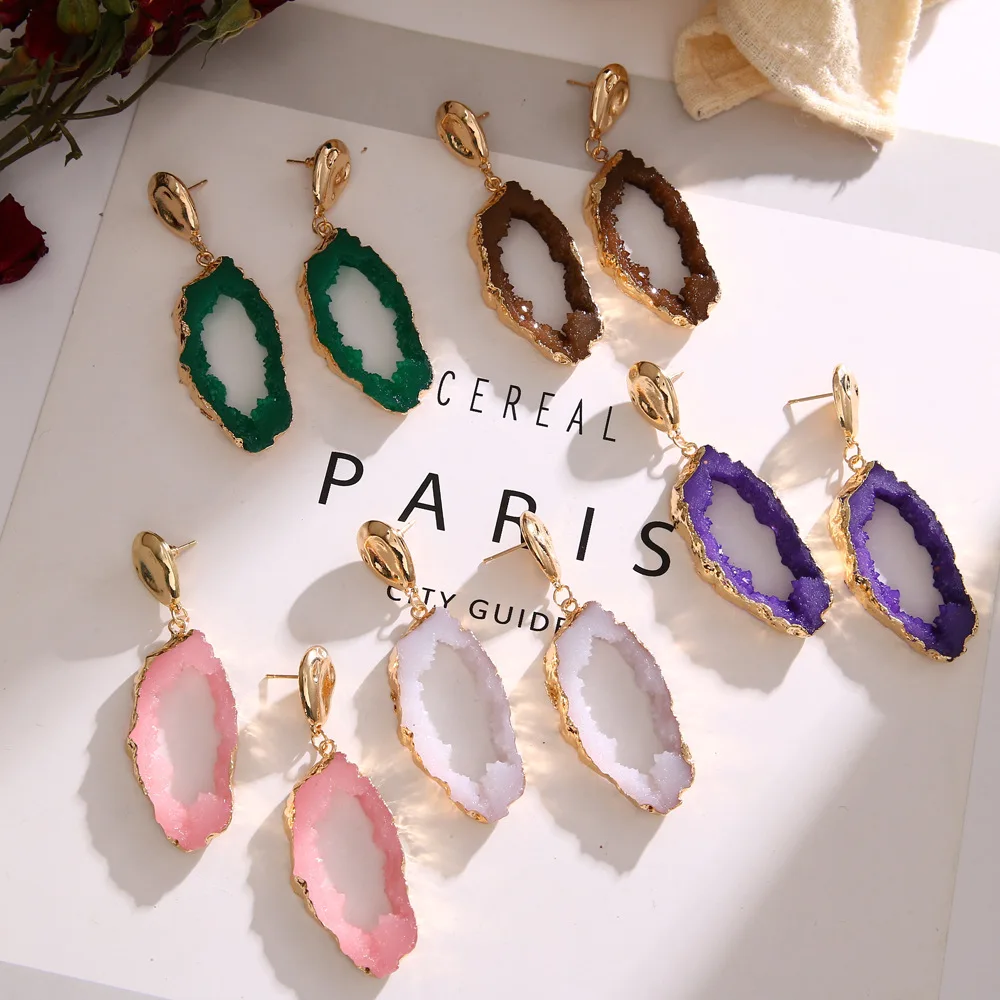 

Creative Retro Inlaid Cluster Crystal Earrings Geometric Shape New Candy Color Drop Earrings 2021 Trend Fashion Accessories
