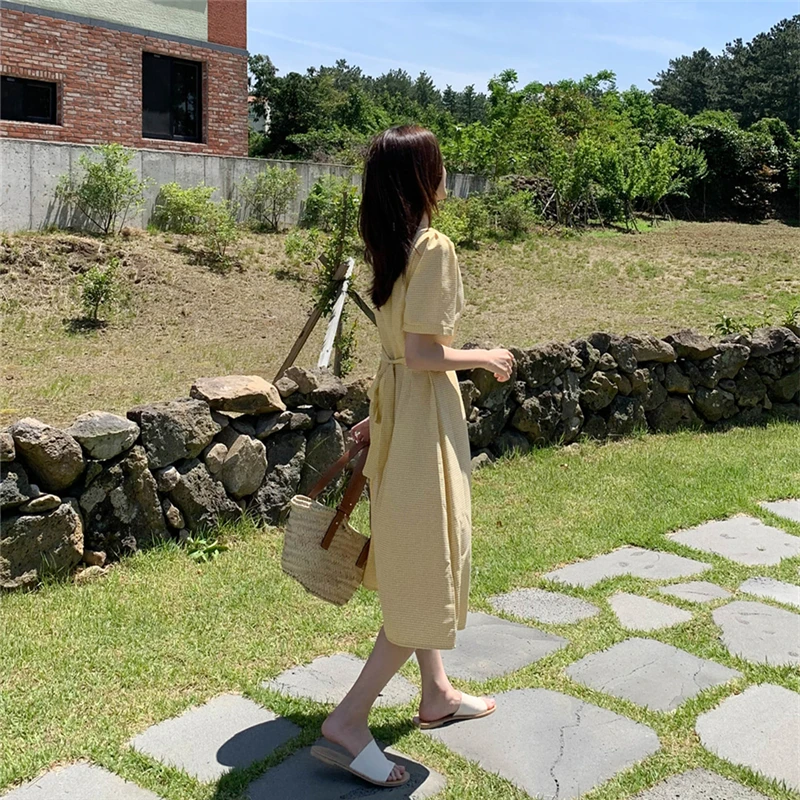 

Women Elegant Dress Short Sleeve Knee Length Dresses Lady Single Breasted Square Collar Midi Dress Y500