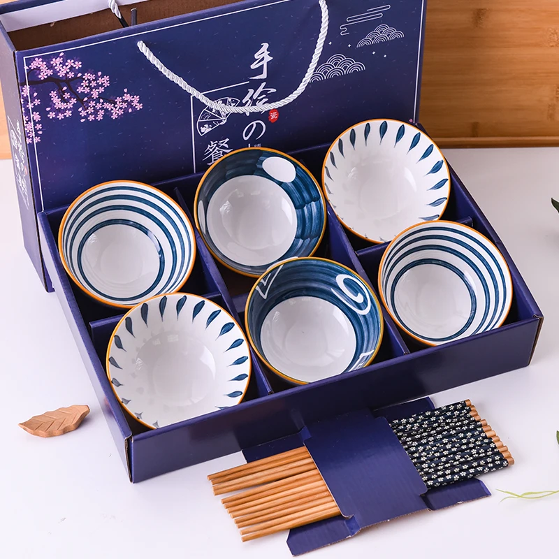 Набор Керамической Круглой посуды в виде клубники 2/4/6 комплектов синяя и белая