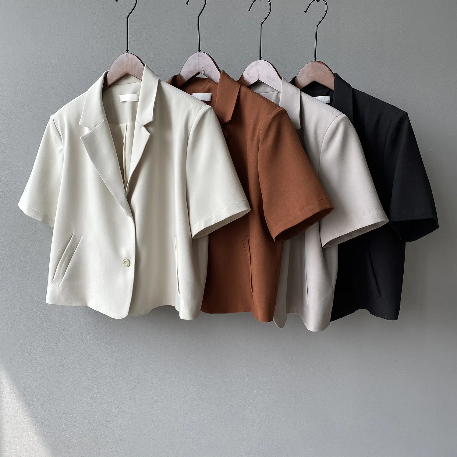 

Elegant Short Sleeve Blazer For Women Solid Color 2021 Summer New Korean Loose Short Jacket