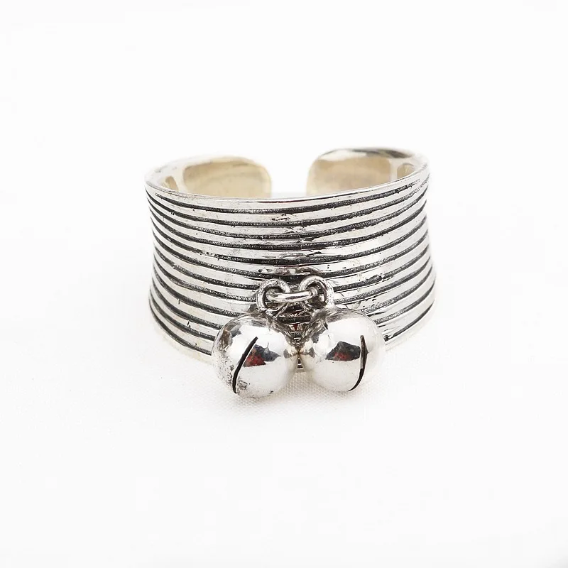 

Black Thai silver wholesale s925 pure silver archaize manual weaving open ring bell a undertakes to women