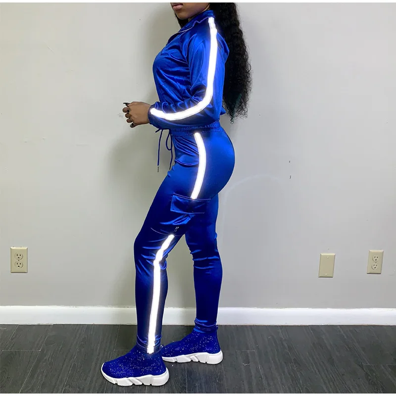 Комплект Спортивный женский из 2 предметов атласный укороченный пиджак на молнии