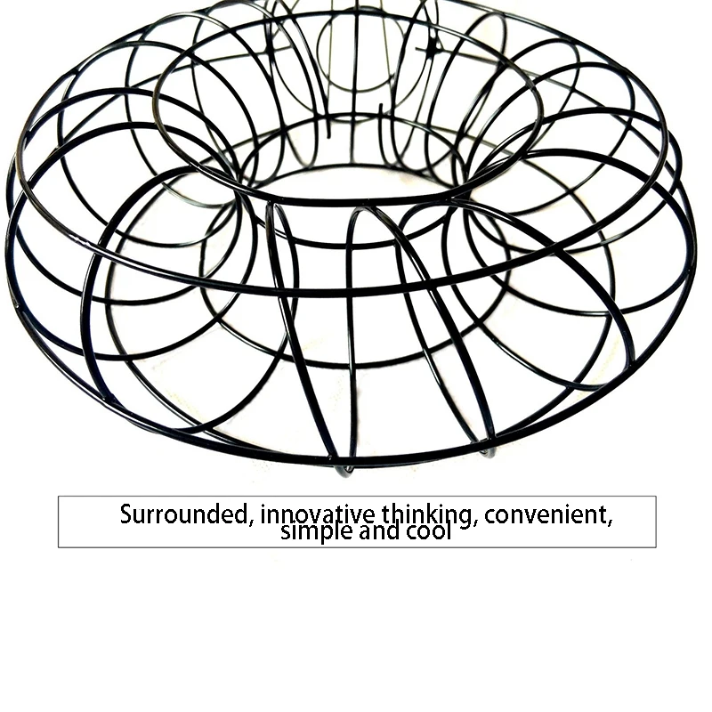 

Bird Feeder Windproof Rainproof Ball Holder Black Round Wreath Metal Hanging Style Outdoor Bird Feeder with Food Ring