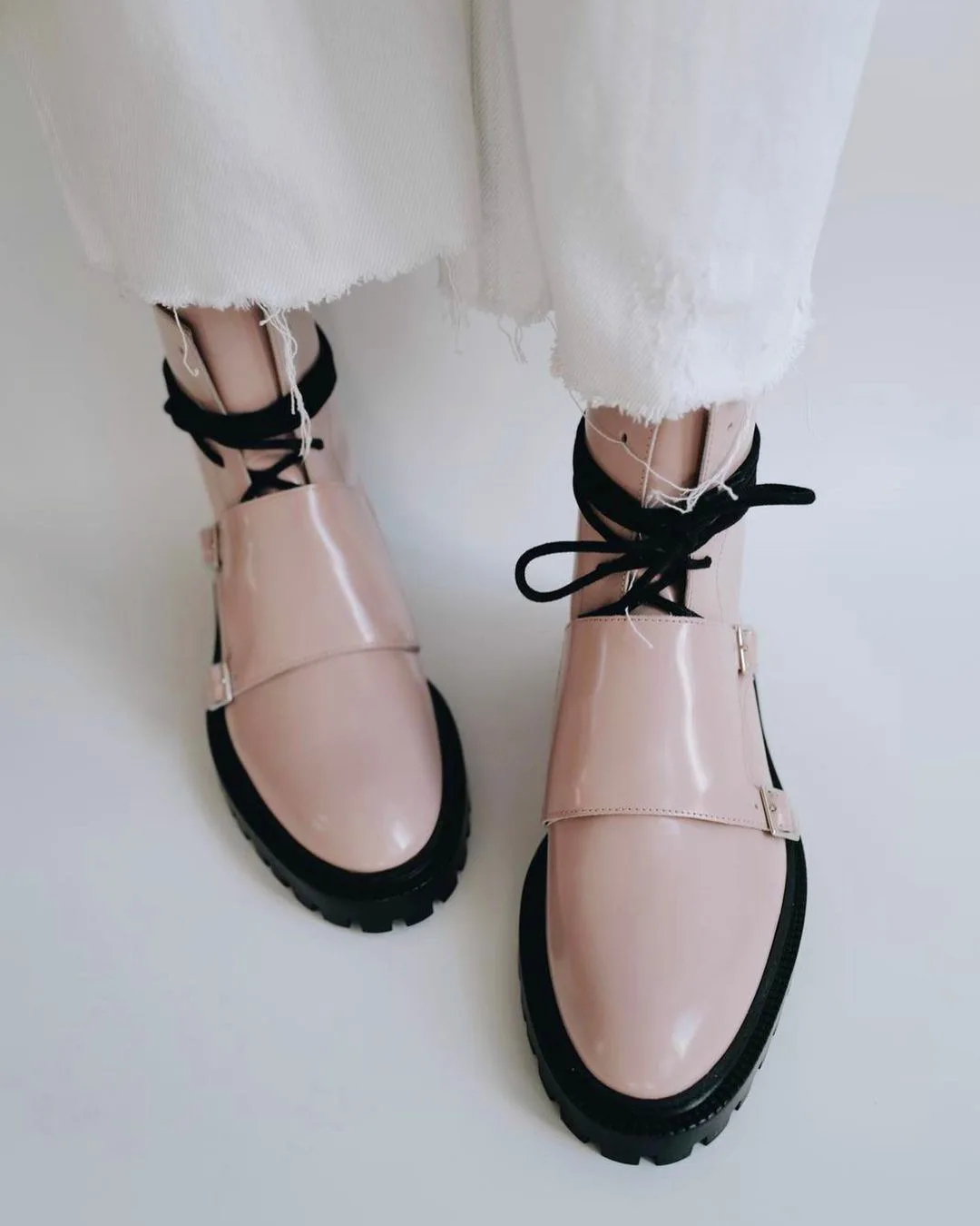 

Женские ботинки на шнуровке, роскошные дизайнерские ботинки с круглым носком, элегантная обувь из хлопковой ткани, однотонные ботинки для в...