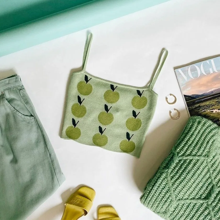 

Mozision Vintage Green Print Spaghetti Strap Knitted Camis Top Women Summer Sleeveless Fashion Tank Top Ladies Sexy Backless Top