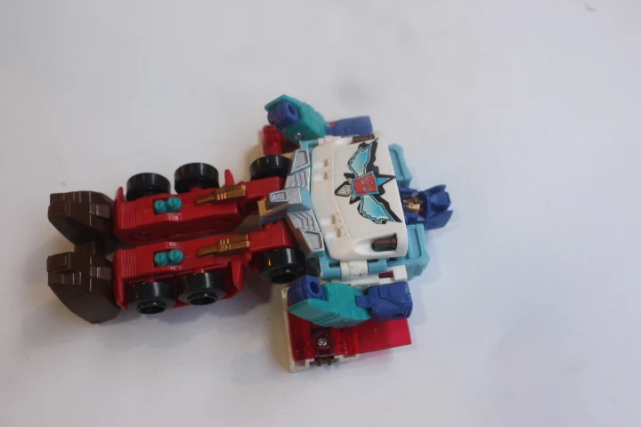 Экшн-фигурка TOMY Transformer MP трансформирующая игрушка G2 молния Страйк яркий Оптимус
