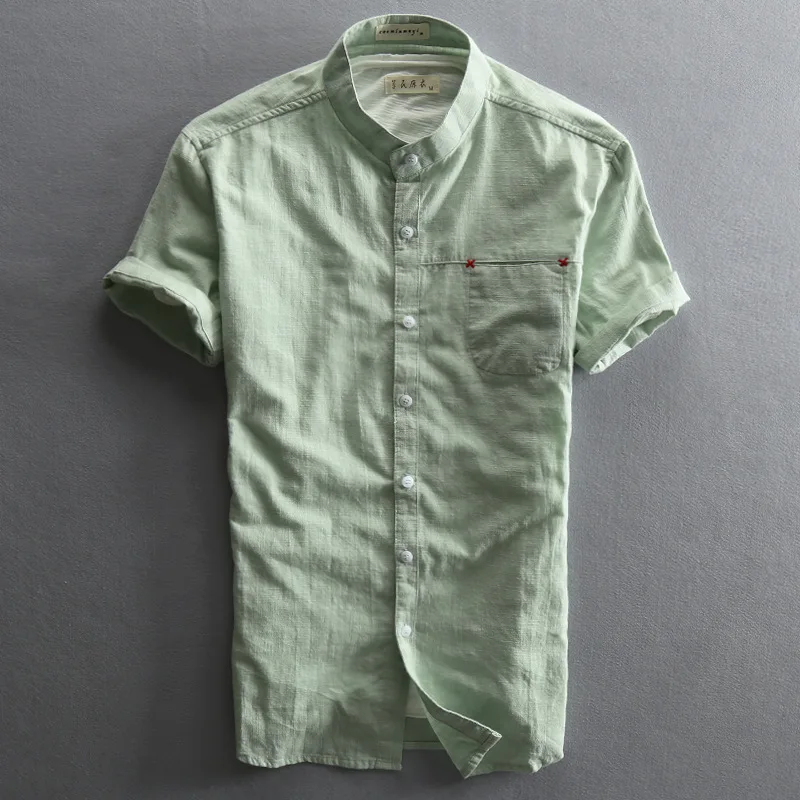 Короткая приталенная льняная хлопковая рубашка с воротником мандарин мужская