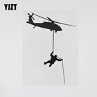 YJZT 10,8 см x 16,1 см крутой военный самолет, солдат, фотовиниловая наклейка для автомобиля, черныйсеребристый 8A-0756