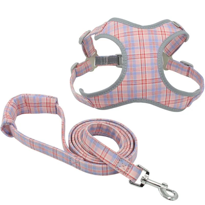 

Plaid Dog Harness Breathable Puppy Cat Dog Vest Harnesses Adjustable Padded Pet Vest Easy Control Handle Leash Pet Accessory XL