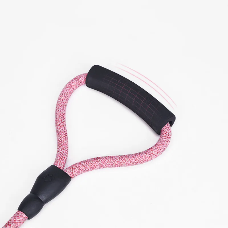 Шлейка для домашних животных нейлоновый поводок из полиэстера регулируемый