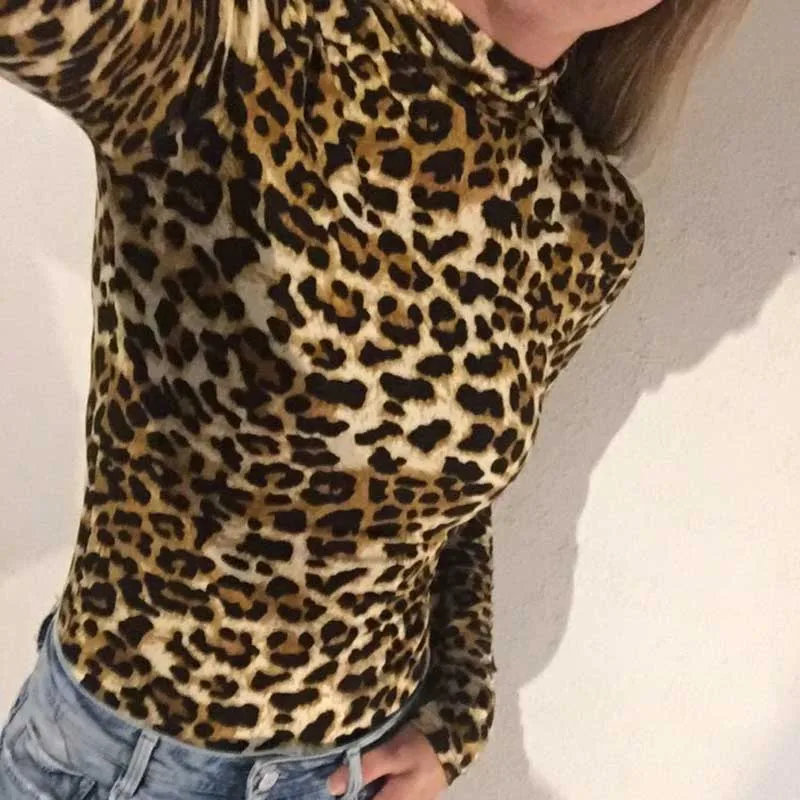 Коричневые Высокие уличные офисные женские пуловеры с леопардовым принтом и