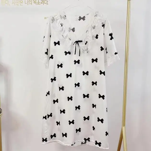 

Lace Collar Nightgown Lady Sleepdress With Bow Satin Sleepwear V-Neck Home Dressing Gown Short Sleeve Lingerie Loose Nightwear
