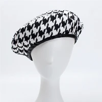 high quality hat ladies winter european and american fashion black and white houndstooth beret painter hat flat cap artist hat