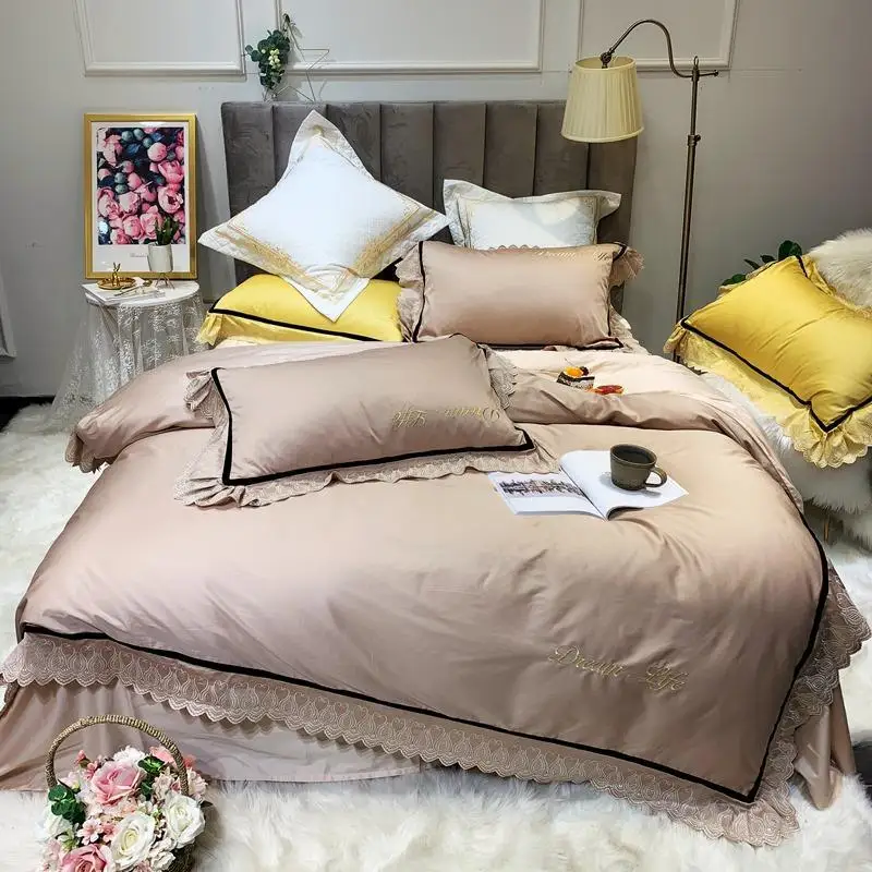 Комплект кружевного постельного белья из 4 предметов пододеяльник с оборками 100%