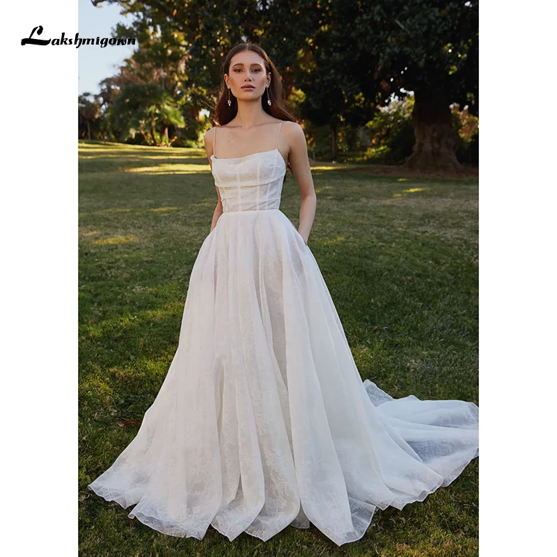 

Charming Boho Wedding Dresses Spaghetti Straps White/Ivory Chiffon Beach Bridal Gown Appliques Custom Made Robe de Mariee