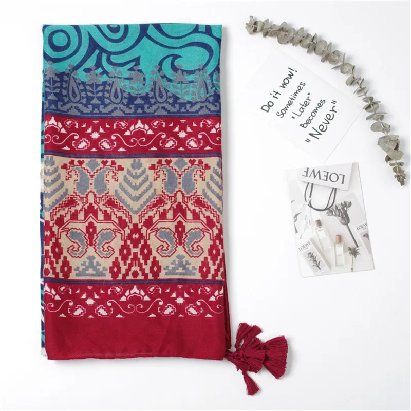 2021 Женская мода с ацтекским узором в этническом стиле бахромой шаль из вискозы