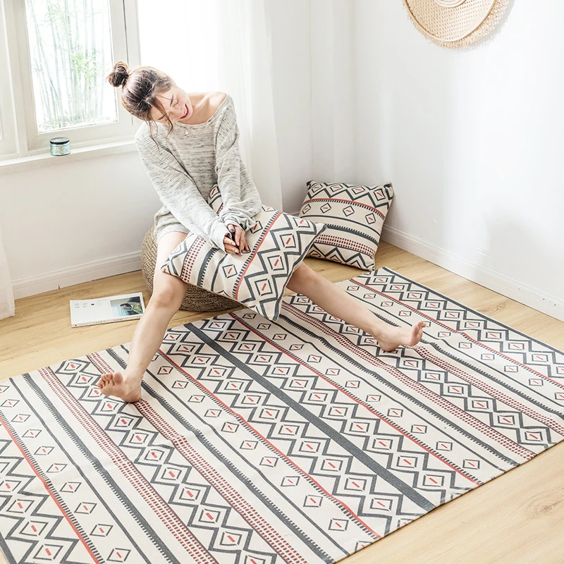 

Cotton and Linen Floor Mat Bedroom Bedside Carpet Multifunctional Retro Living Room Sofa and Tea Table Mat Machine Washable