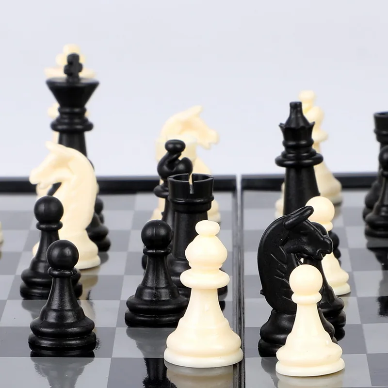 

Entertainment New Magnetic International Chess Game Folding High Quality Chess Board Games Panel Wooden Printing Profesional