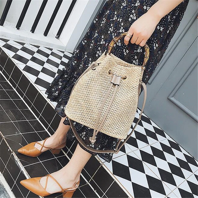 

Handmade Women Summer Beach Straw Bags Bucket Crossbody Shoulder Bags Female Rattan Messenger Bag Hard Top-handle Bag
