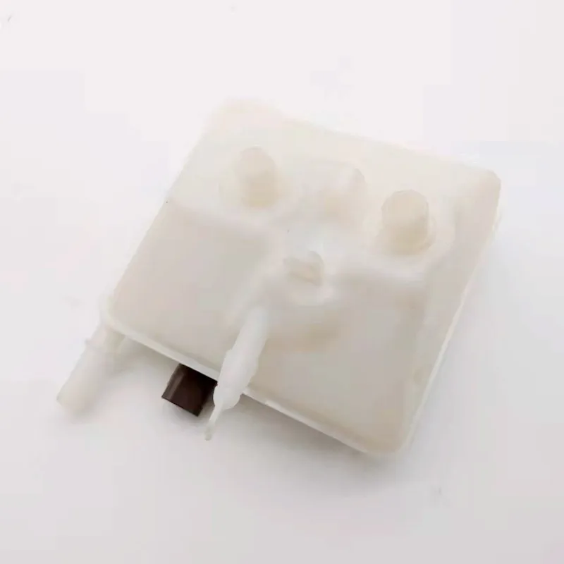 Подходит для Peugeot 3008 5008 Citroen DS5 C4 Picasso поколение бак тормозной жидкости 4635C 2