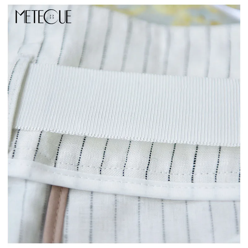 

High Waisted Shorts 2021 Spring Summer Fashion Beading on the Waist Linen Stripe Women Pants with Belt