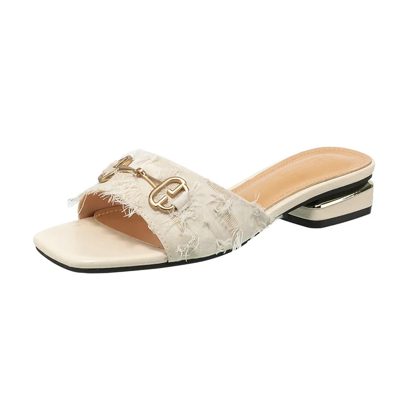 

2021 New Fashion Tassel Hollow Metal Jewelry Slippers Female Large Size Sandals And Slippers Square Head Beach Outdoor Sandals