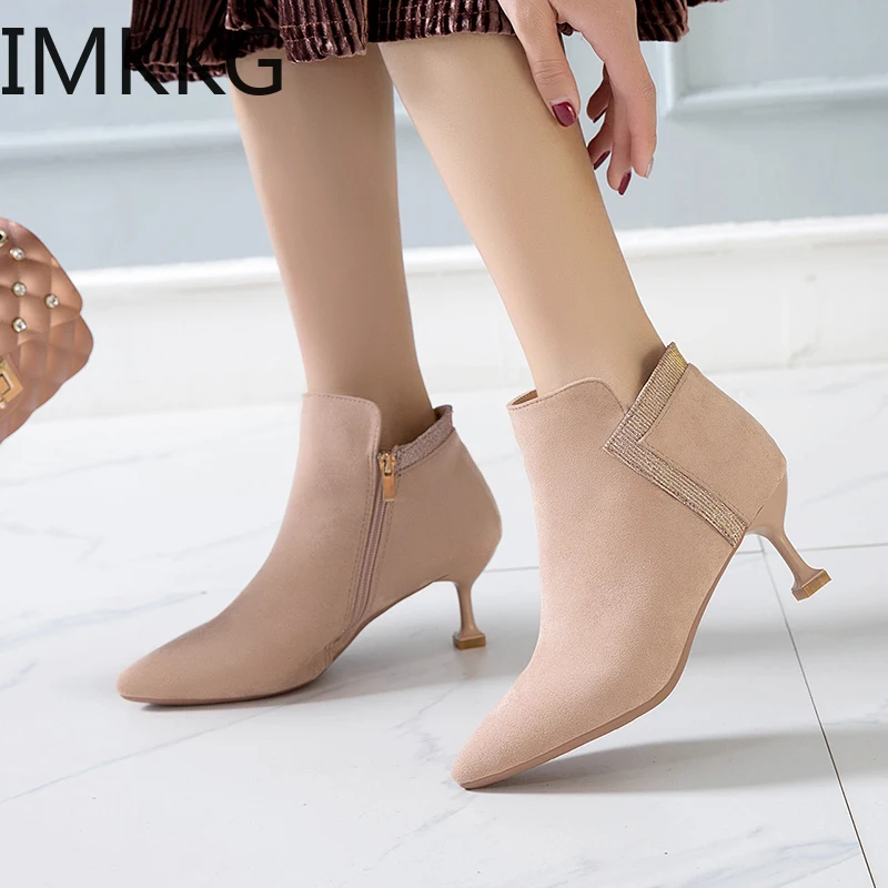 Женские ботильоны на тонком каблуке с пряжкой молнии Q00255 осенний сезон 2019 | Обувь