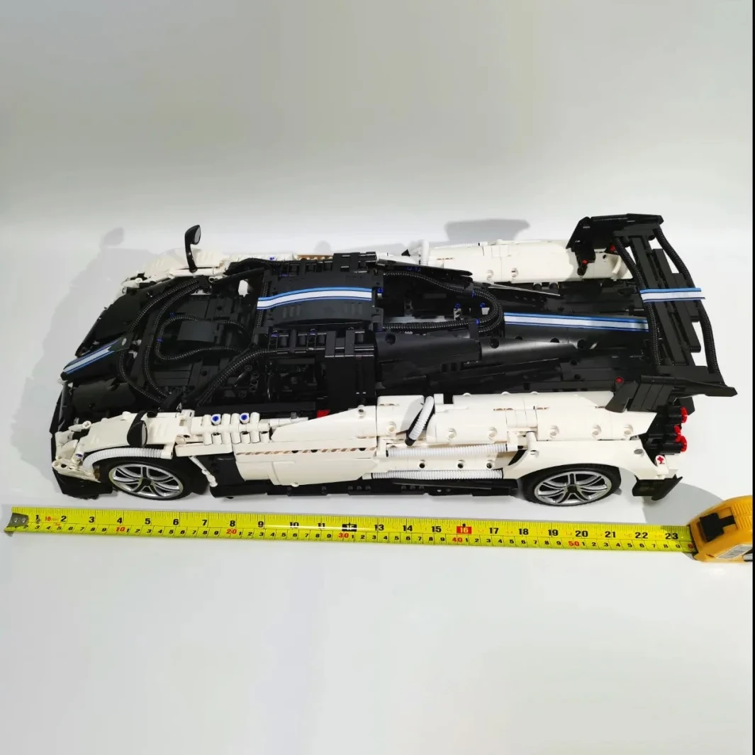 

New Star High-Tech RC Huayra BC Roadster 1:8 Building Blocks Bricks Creative Super Sports Speed Racing Car Toys for Kids Gifts