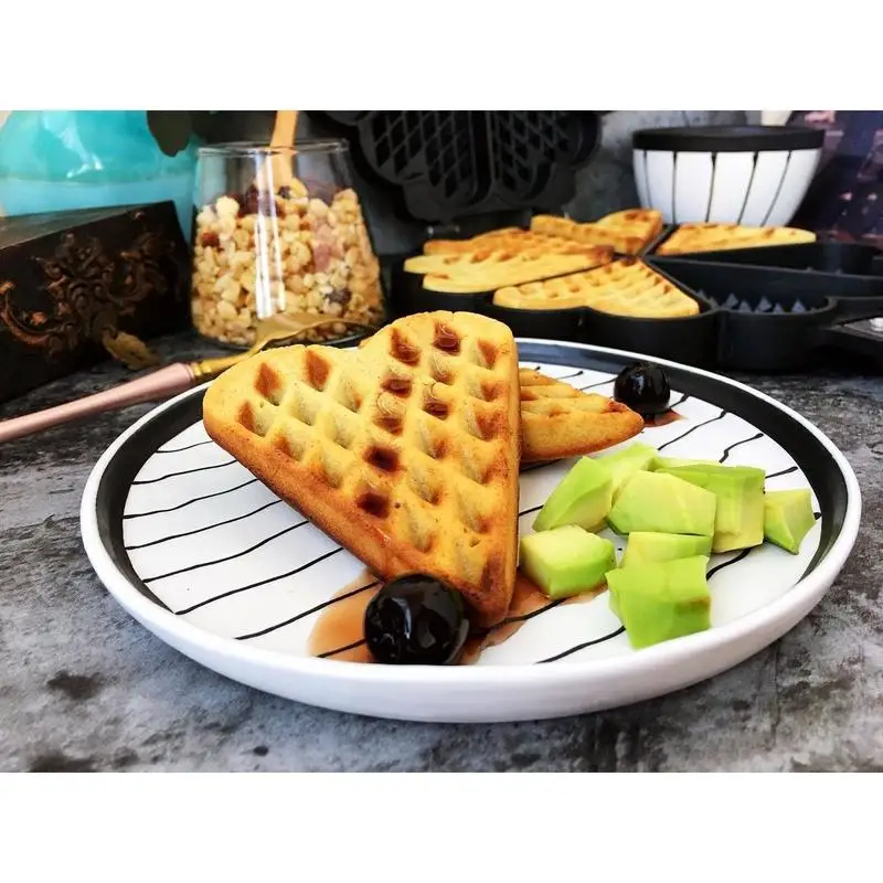 

Baking Cake Mold Baking Tools Appliance DIY Biscuit Mold Waffle Mold Baking Mold Waffle Maker Cookie Cutter Small Baking Pan