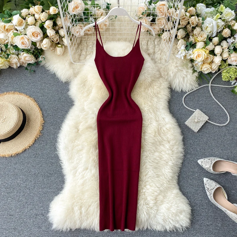 Женское трикотажное платье SINGRAIN длинное облегающее в полоску с эластичной