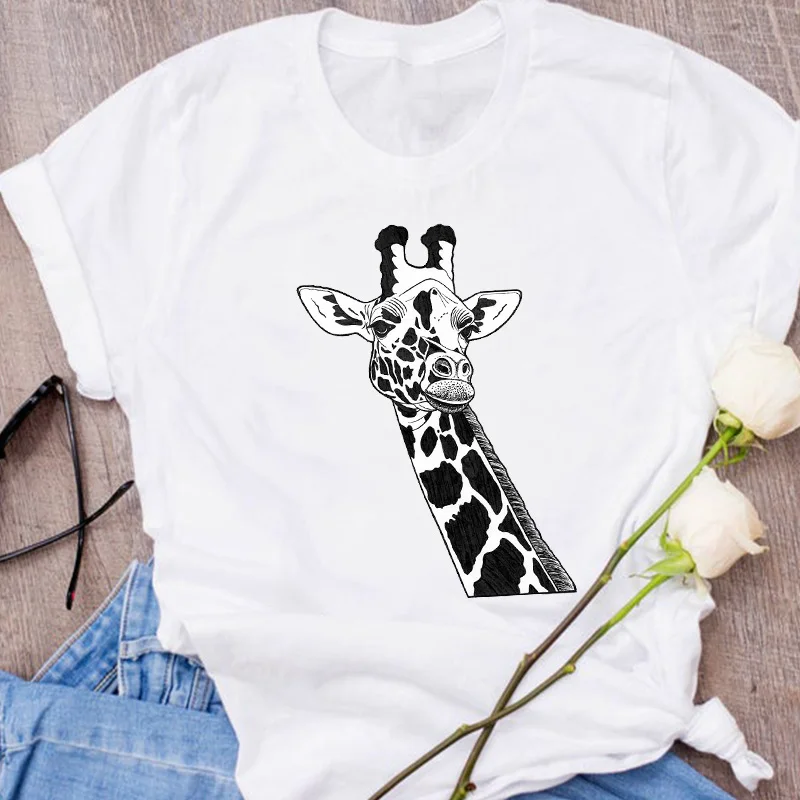 

Women Graphic Giraffe 90s Style Cute Animal Fashion Cartoon Clothes Lady Tees Print Tops Clothing Female T Shirt Womens T-Shirt