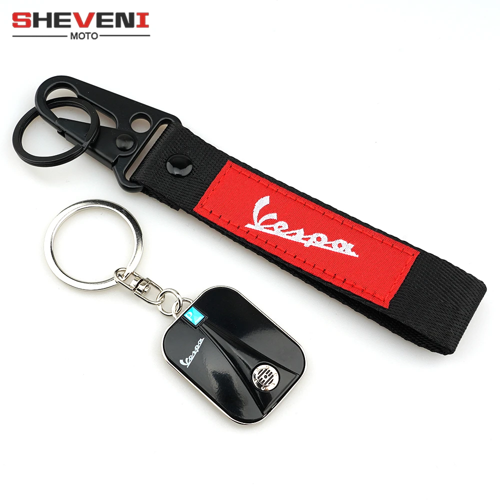 

New Motorcycle Keychain For Vespa Piaggio GTS GTV LX PX Sprint Primavera 50 125 150 150S 250 300 300ie 946 Keyring Key Holder