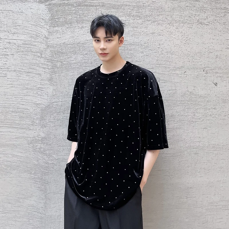 

Men Korean Style Velvet Hot Diamond Dot Fashion Short Sleeve Loose Casual T-shirt Vintage Streetwear Tees Shirts Male T Shirt