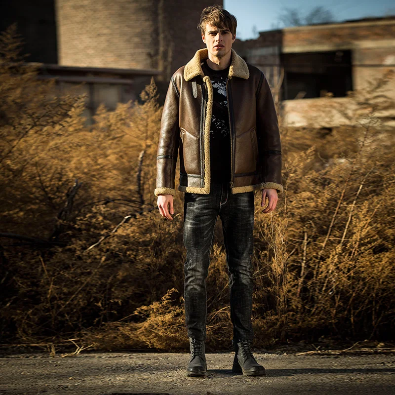 Мужская куртка-бомбер из натуральной овечьей кожи в стиле милитари | одежда