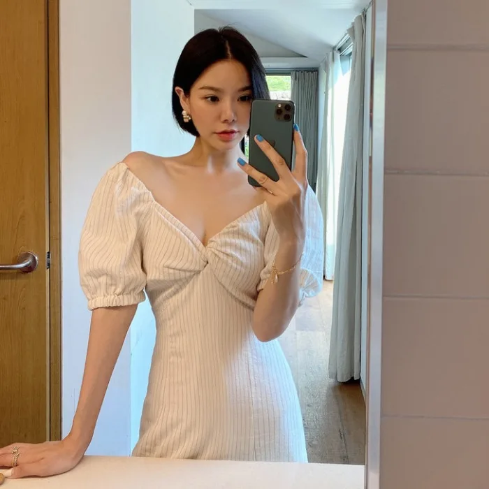 

Korean Chic French Minority Spring/Summer Large V-neck Slimming and Shoulder Hollow Sexy Mid-Length to Long Striped Elegant