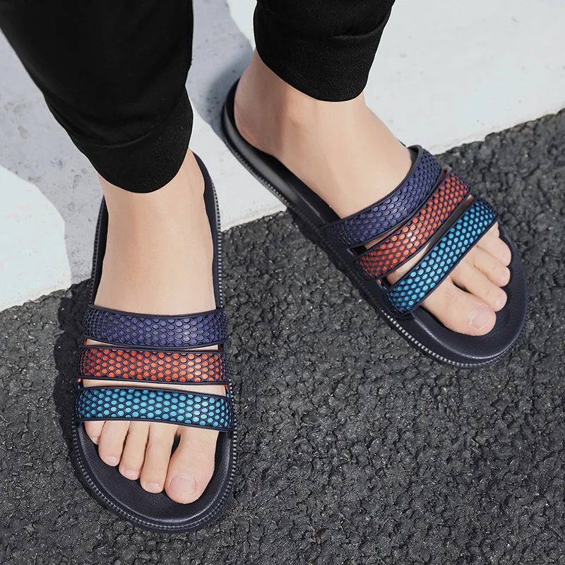 Мужские летние массажные шлепанцы на резиновой подошве Нескользящие серые |