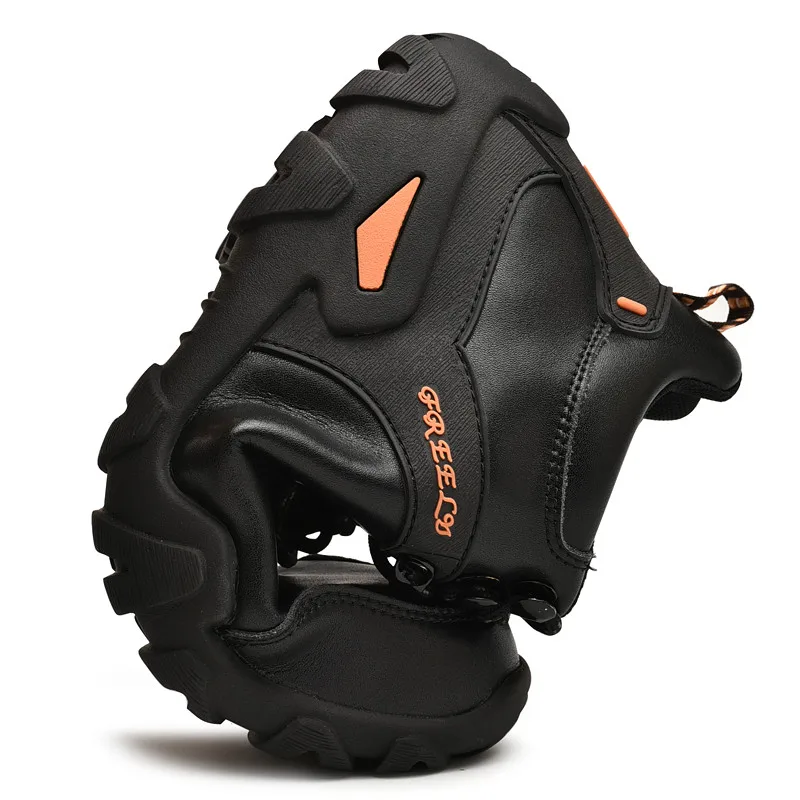 High Quality Winter Climbing Hiking Shoes Ankle Boot Black Leather Hiking Boots Men Fur Warm Snow Boots Man Trekking Sneakers