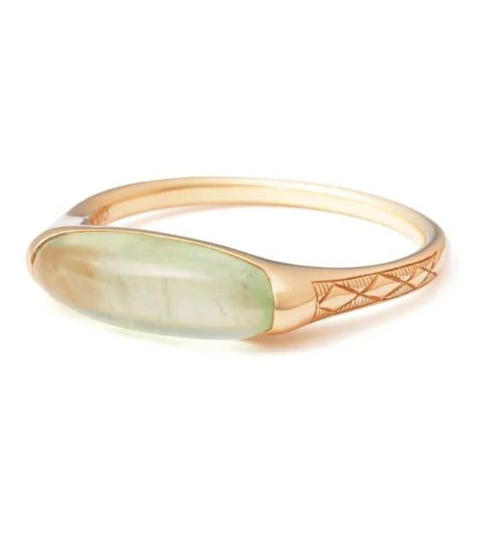 

Japanese Agete Original Oval Natural Prehnite Adaka Fresh Light Green Ring 925 Silver Female