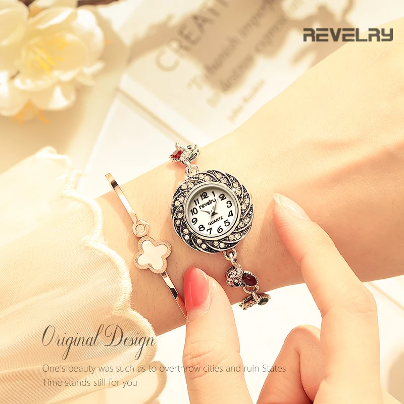 

REVELRY New Fashion Rhinestone Watches Women Luxury Brand Bracelet watches Ladies Quartz Dress Watches reloj mujer Clock Womens
