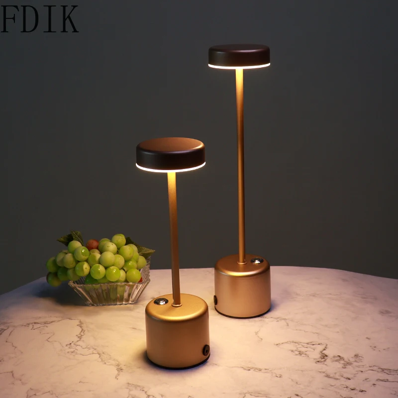 

Retro Bar Table Light Charging Interior Desktop Atmosphere Night Light Restaurant Bedside Bar Decoration Portable desk Luminaire