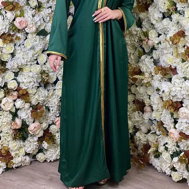 

New High Quality Women Kaftan Dress 2021 Fashion Women V Neck Long Sleeves Gold Ribbon Edge Loose Dubai Robes Muslim Abaya Dress