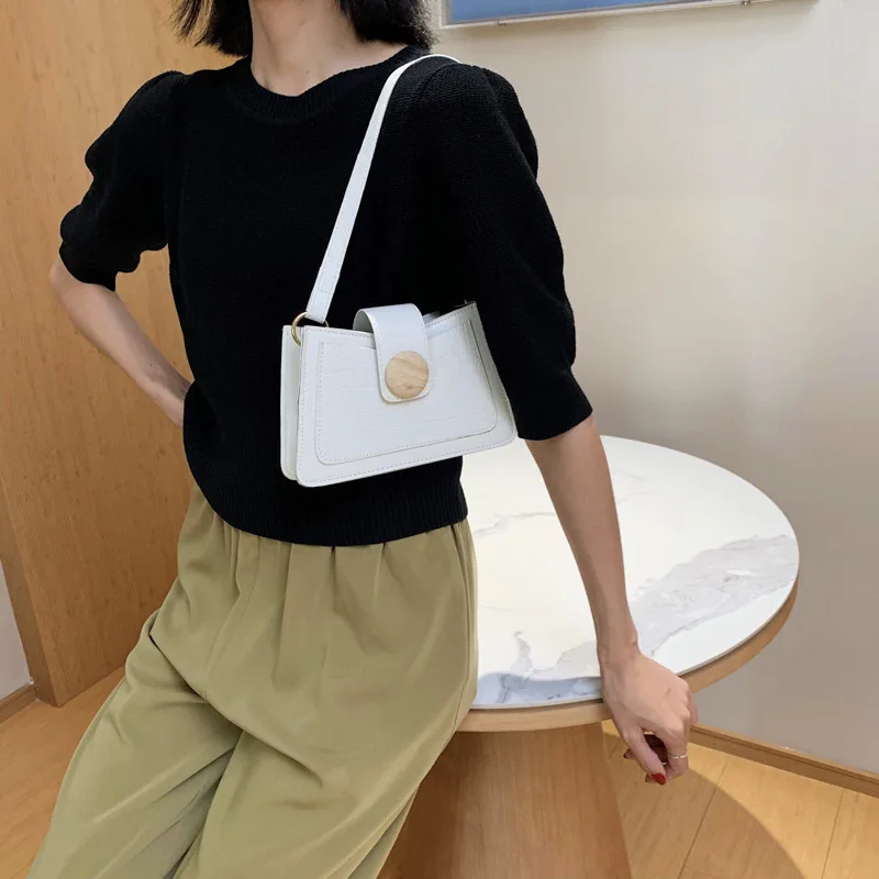 

2021 Popular New Trendy Fashion Shoulder Bag Messenger Bag Small Bag Female Bag Small Square Bag Mobile Phone Zipper Buckle