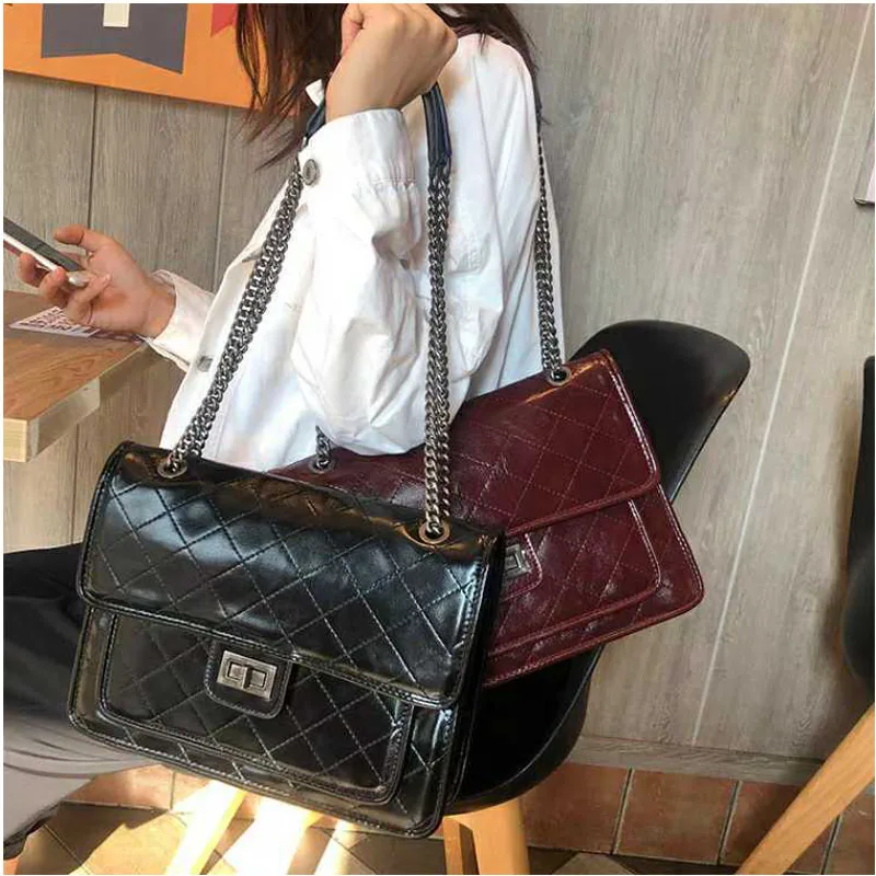 Новая модная осенняя и зимняя стильная маленькая сумка мессенджер с одним плечом