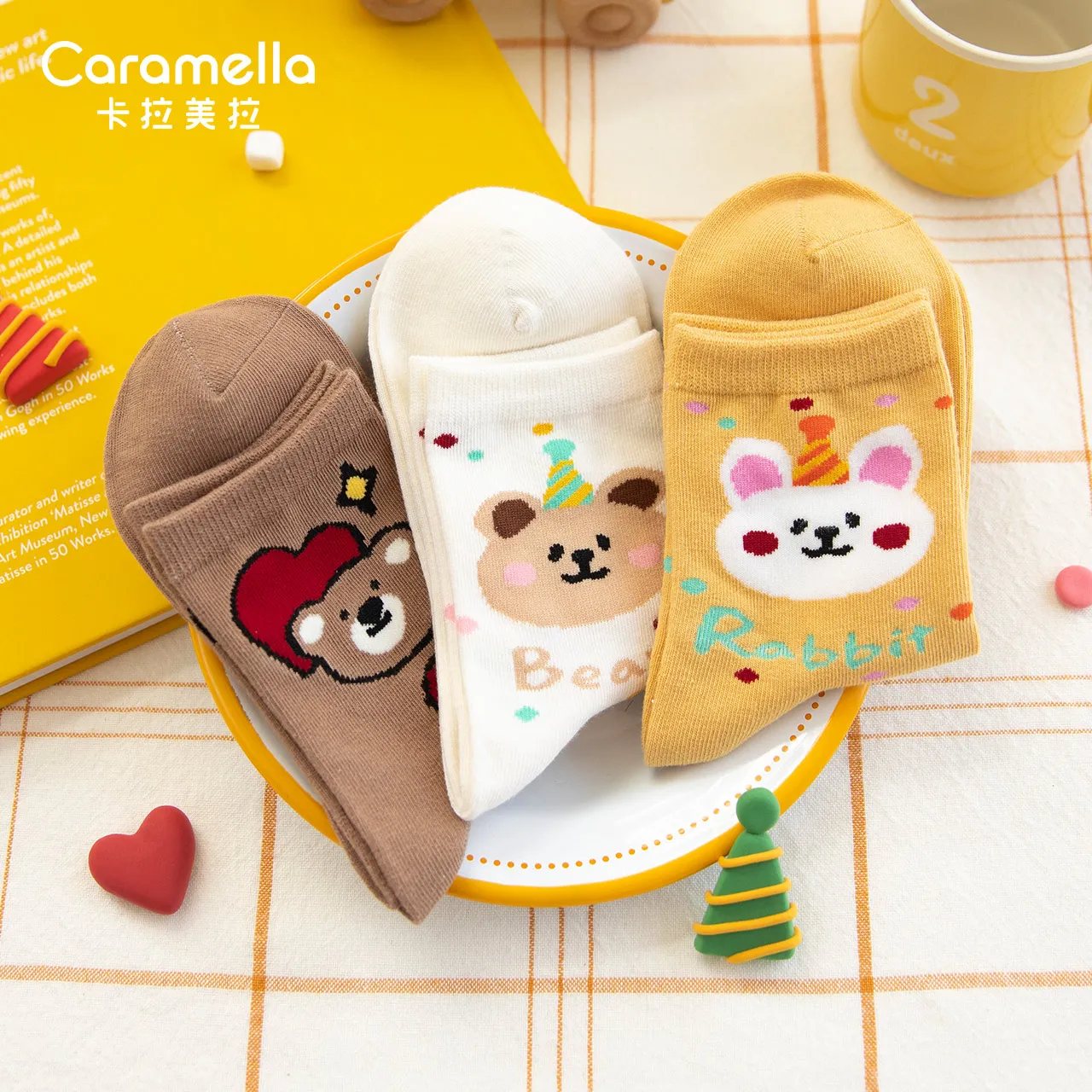 Носки карамеллы для женщин модные милые осенне зимние длинные носки в Корейском