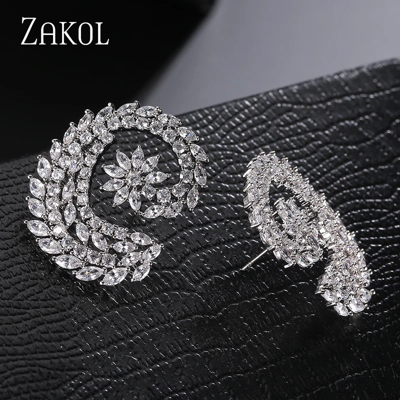 Роскошные серьги гвоздики ZAKOL с фианитом розовым и золотым цветочным узором