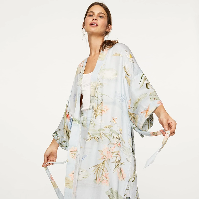 

Халат-кимоно с цветочным принтом H219, 2023