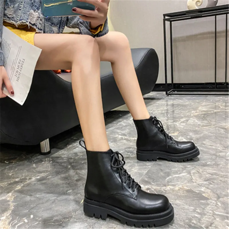 

2020 Fashion Chunky Motorcycle Boots For Women Autumn Round Toe Lace-up Platform Women's Shoes Causal Combat Female Short Boots