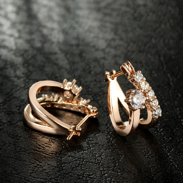 

Luxury Female White Crystal Stone Earrings Rose Gold Silver Color Clip Earrings For Women Cute Round Zirconia Wedding Earrings