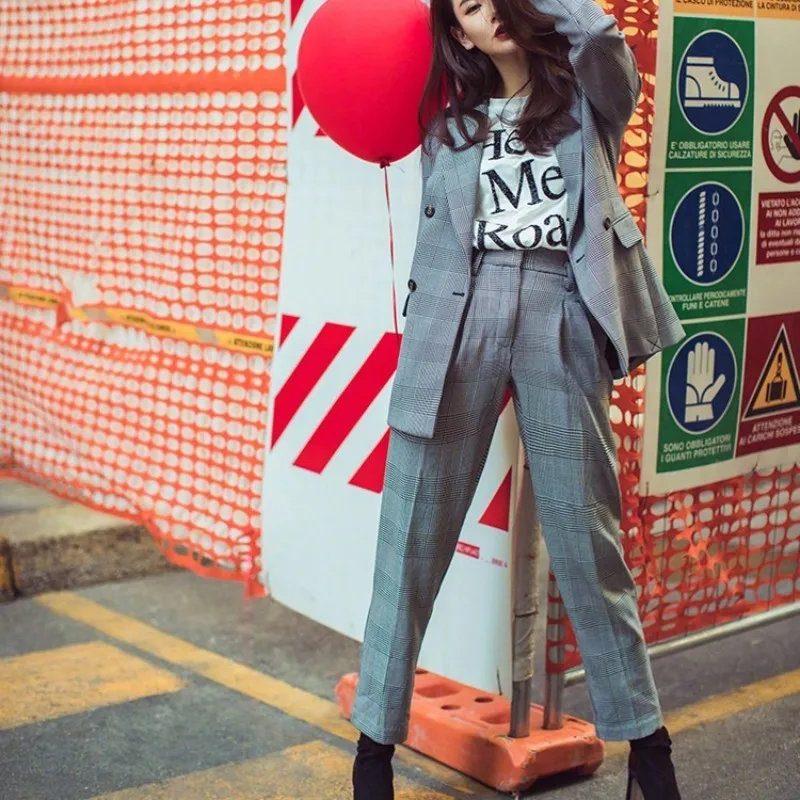 Костюм женский клетчатый облегающий без бретелек пикантный офисный Блейзер и